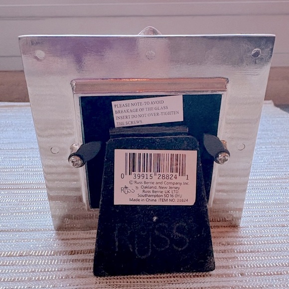 Small Flower Frame - Picture 2 of 2